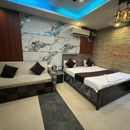 Hotel Dev Ganga Rishīkesh 外观 照片