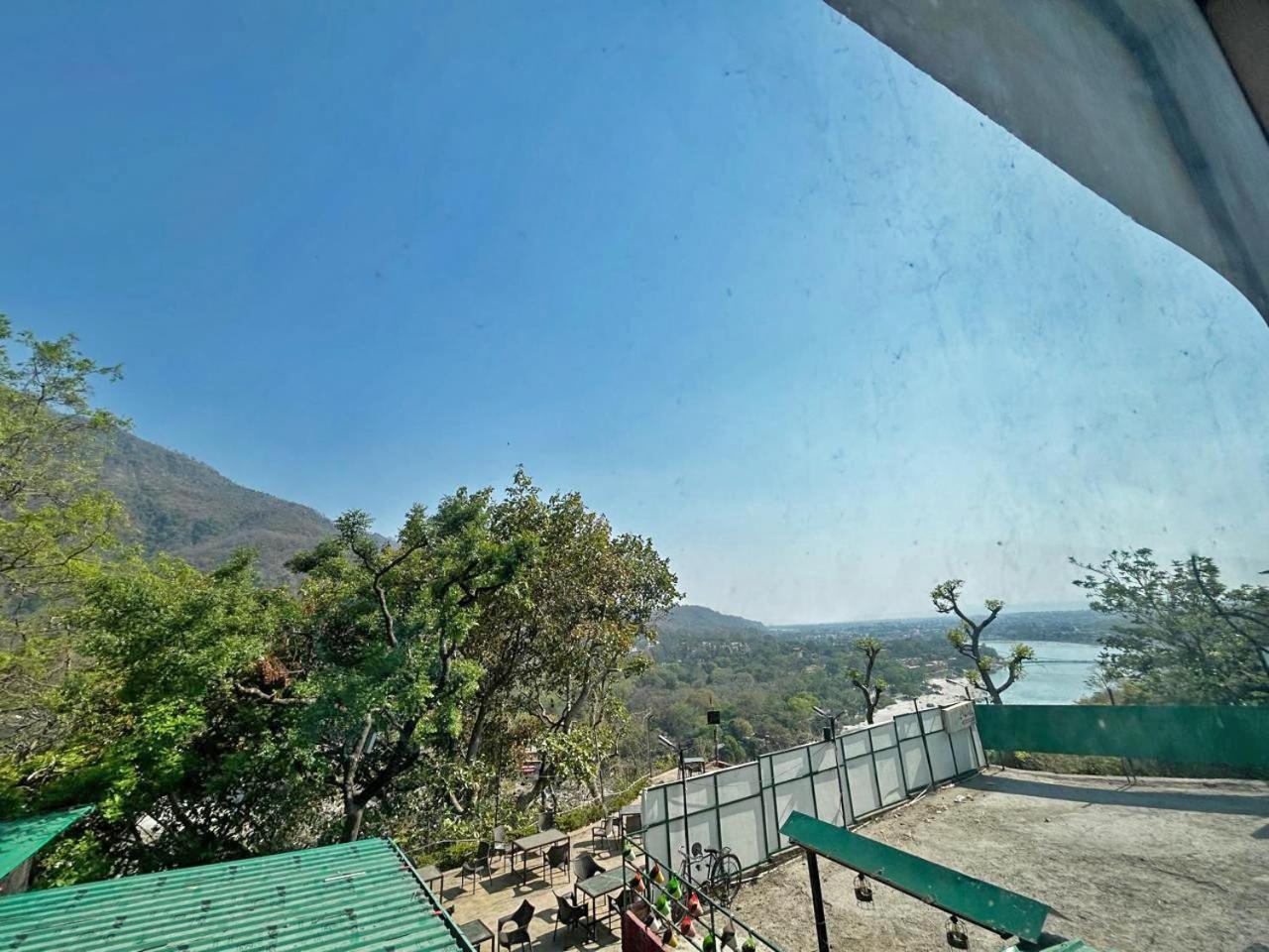 Hotel Dev Ganga Rishīkesh 外观 照片