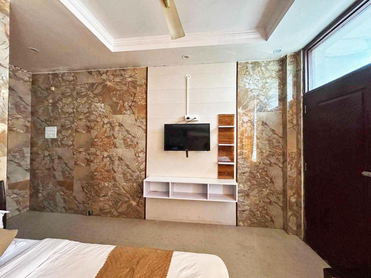 Hotel Dev Ganga Rishīkesh 外观 照片
