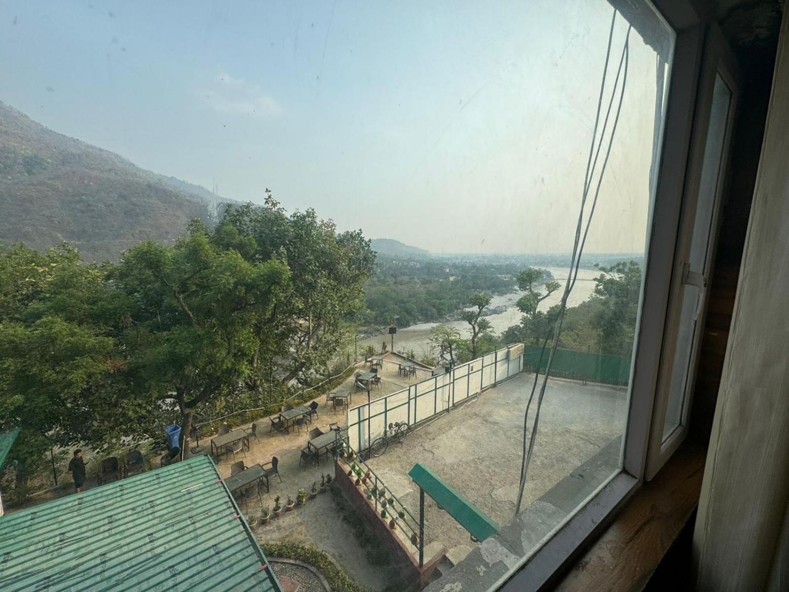 Hotel Dev Ganga Rishīkesh 外观 照片